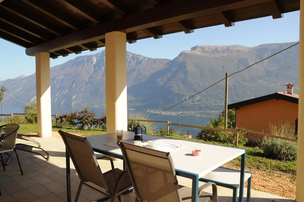 Villetta 56 Blu Yellow And Red Lake View Garden Private Parking By Garda Domus Mea Tremosine 0*,  Italy