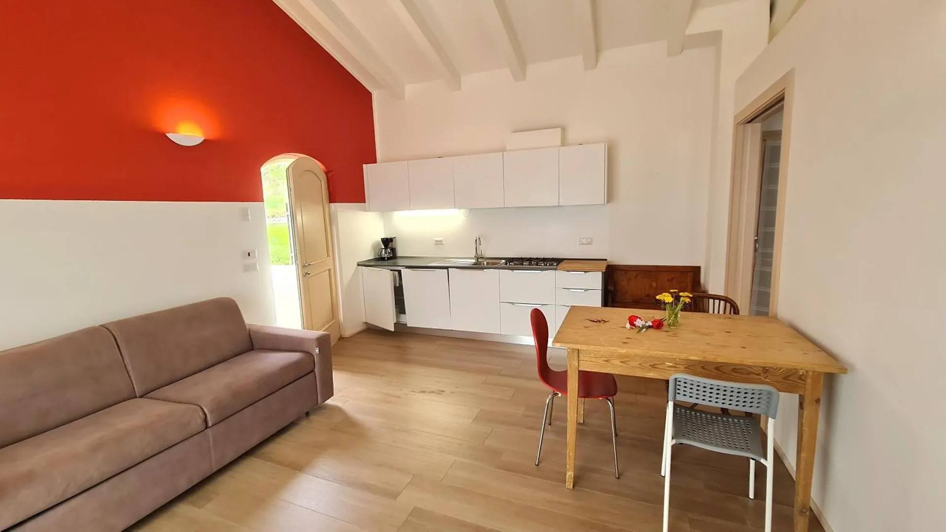 Villetta 56 Blu Yellow And Red Lake View Garden Private Parking By Garda Domus Mea Tremosine Holiday home